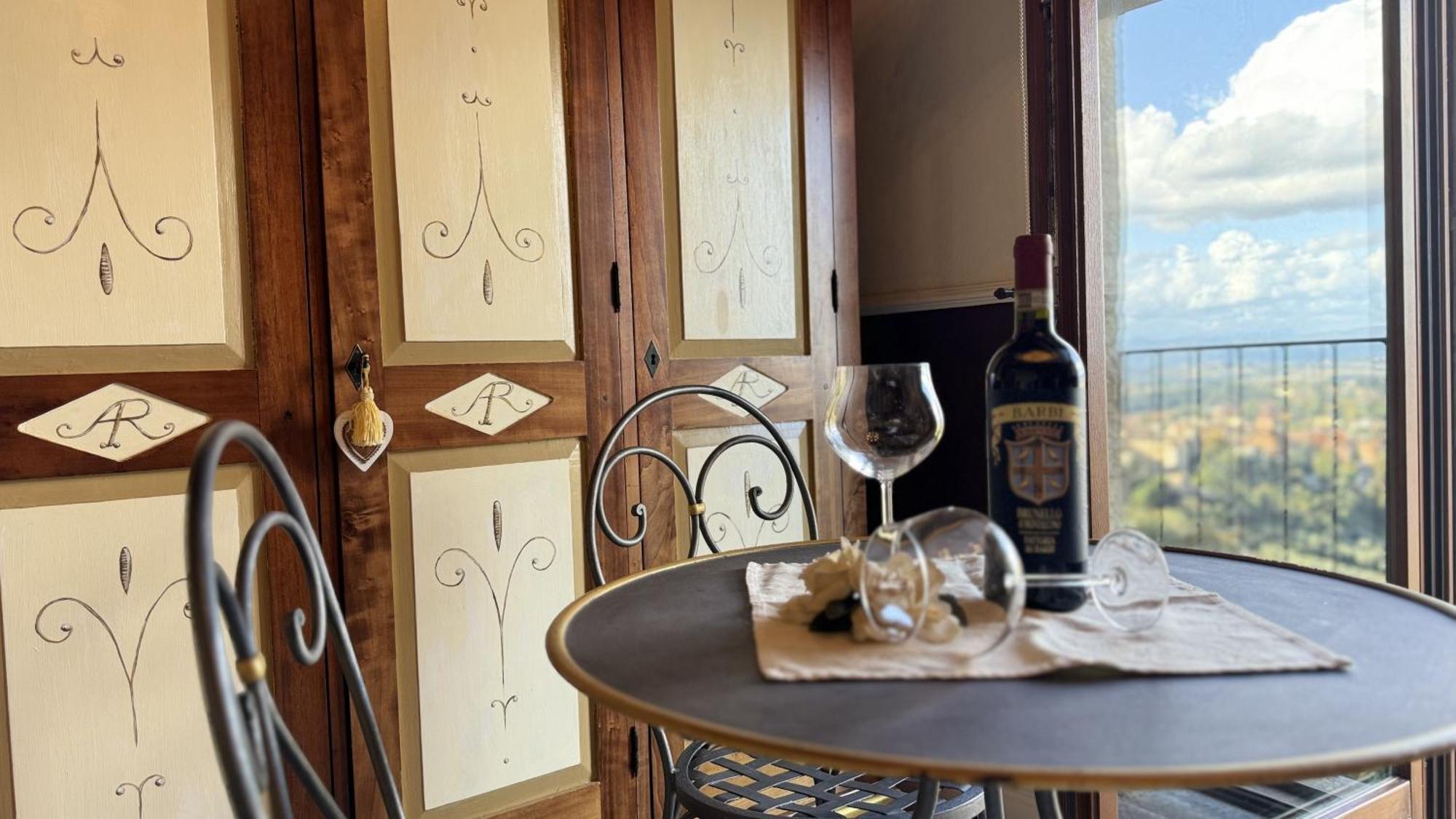 Residenza Teatro Antico Hotel Todi Eksteriør billede